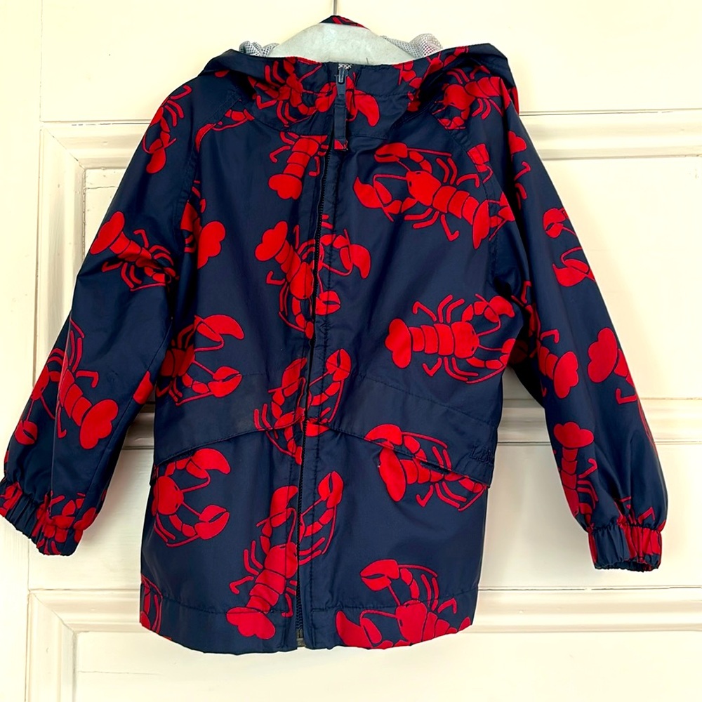 Hooded lobster raincoat/windbreaker